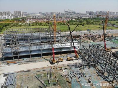 泰州市:加紧施工,首个装配式钢结构学校框架已过半