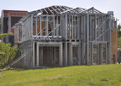 破水泥地面的常见机器与装配式钢结构房屋的建造优势